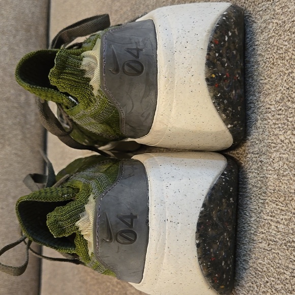 Women's Nike Space Hippie 04 Sneakers In Rough Green Size 9 - Picture 4 of 10